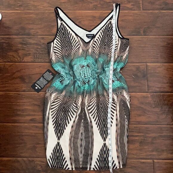 Bebe V-Neck Color Blocked Printed Dress Resort Cruise Boho Vacation Event - Picture 4 of 12